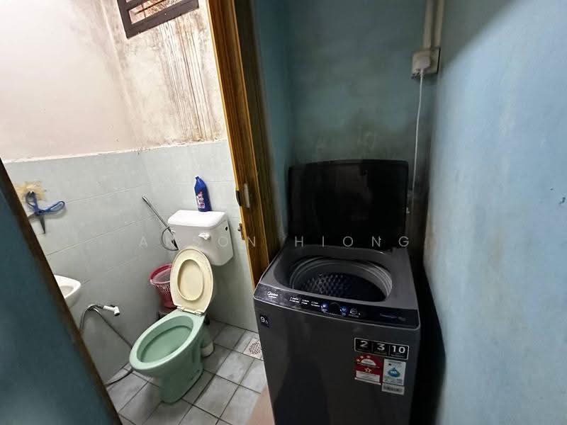 Rumah Teres 2-Tingkat untuk Dijual di Taman Ungku Tun Aminah (Skudai) - Anson Hiong - PropertyGuru.com.my