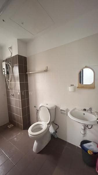 Service Residence for Rent at Saville @ Kajang - Ewen Lim - Bathroom - PropertyGuru.com.my