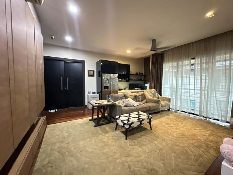 Rumah Banglo untuk Dijual di Taman Melawati (Ulu Kelang) - Anna H - Living Room - PropertyGuru.com.my