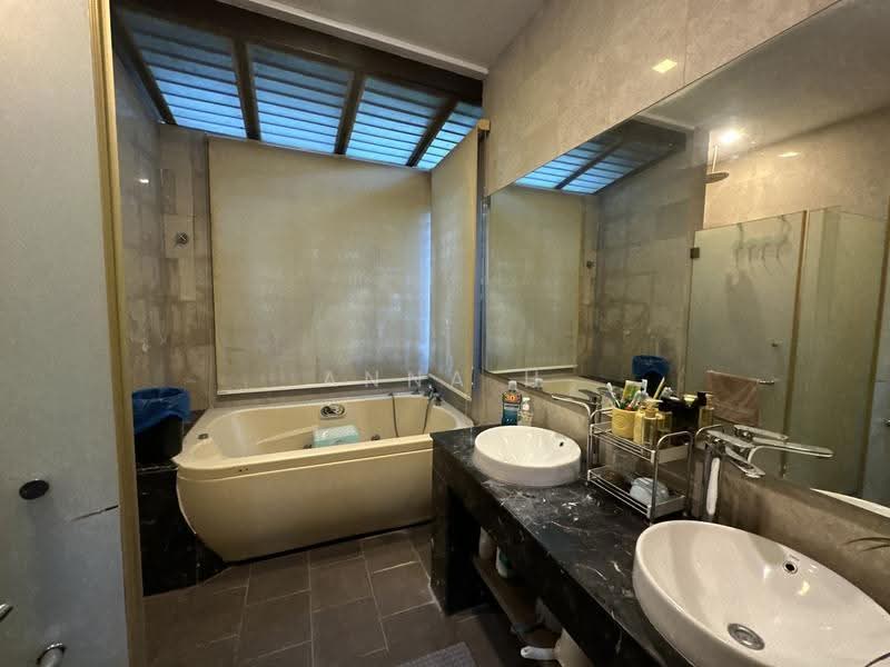 Rumah Banglo untuk Dijual di Taman Melawati (Ulu Kelang) - Anna H - Bathroom - PropertyGuru.com.my