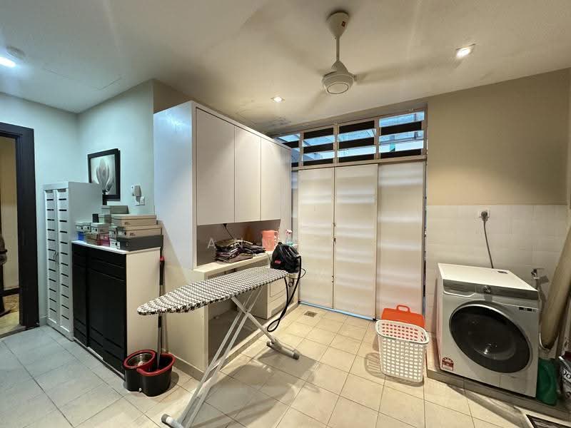 Rumah Banglo untuk Dijual di Taman Melawati (Ulu Kelang) - Anna H - Laundry Room - PropertyGuru.com.my