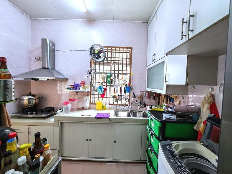 1-storey Terraced House for Sale in Bukit Indah (Iskandar Puteri (Nusajaya)) - Karl Lim - Kitchen - PropertyGuru.com.my