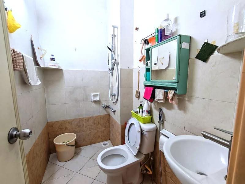 1-storey Terraced House for Sale in Bukit Indah (Iskandar Puteri (Nusajaya)) - Karl Lim - Bathroom - PropertyGuru.com.my