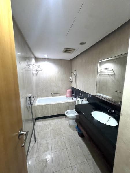 Condominium for Rent at i-Zen @ Kiara 2 - Alex Chong - Bathroom - PropertyGuru.com.my