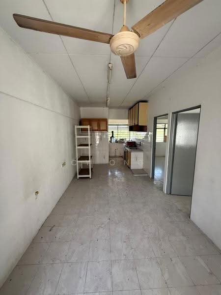 Flat for Sale at Farlim 4 - CY Ong - Kitchen - PropertyGuru.com.my