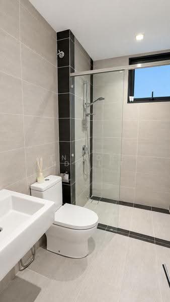 Service Residence for Sale at Sunway Serene - Wen Rong Andy Lee - Bathroom - PropertyGuru.com.my