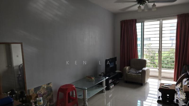Kediaman Servis untuk Dijual di Pacific Place - Ken Lai - Living Room - PropertyGuru.com.my