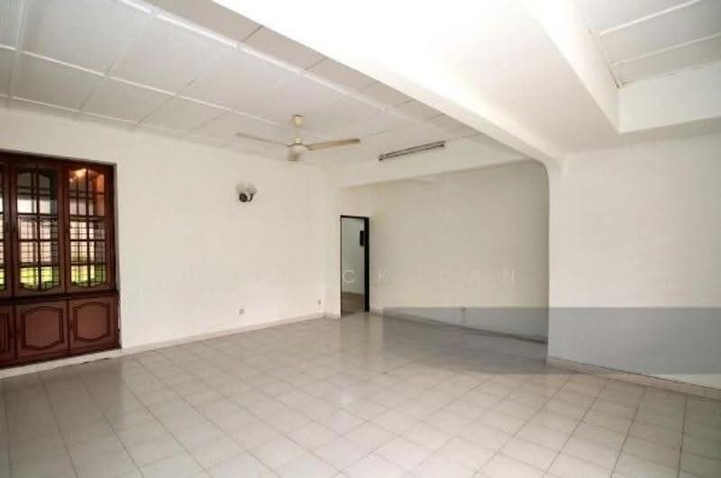 Rumah Banglo untuk Dijual di SS3 (Petaling Jaya) - Henrick Tan - Living Room - PropertyGuru.com.my
