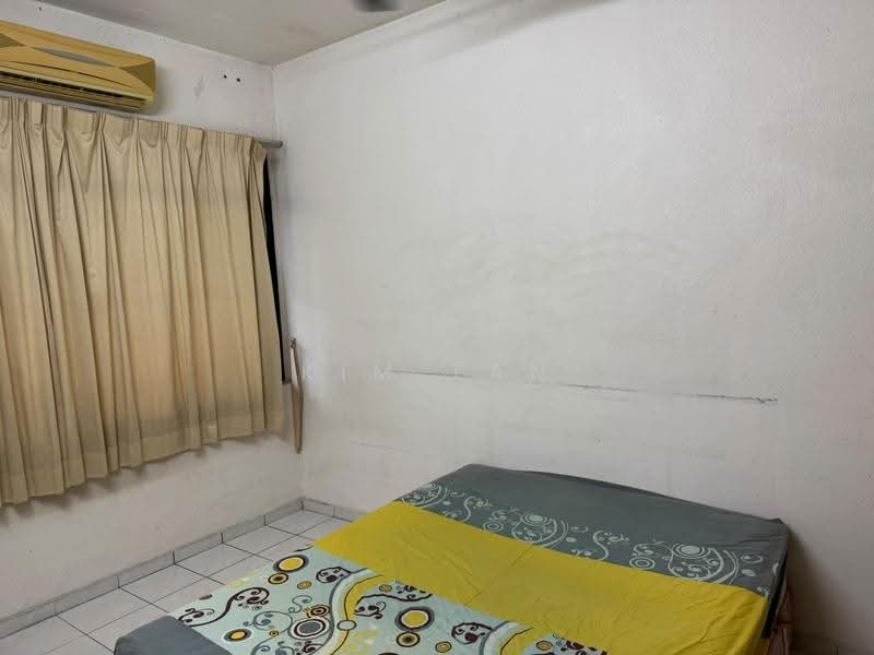 Apartment for Sale at Medan Samak - Kim Tan - Bedroom - PropertyGuru.com.my