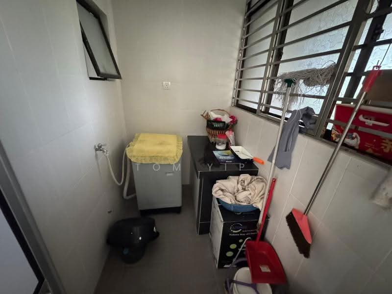 Condominium for Sale at T-Parkland - Tom Yip - Balcony - PropertyGuru.com.my