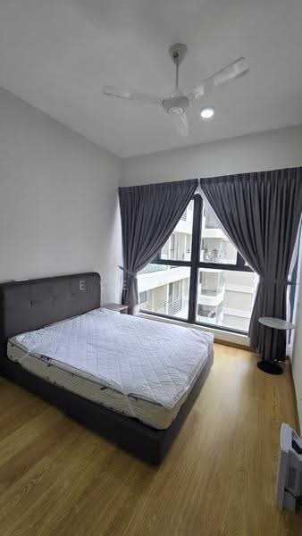 Kondominium untuk Disewa di Kings Bay @ Country Garden Danga Bay - Eve Neo - Bedroom - PropertyGuru.com.my