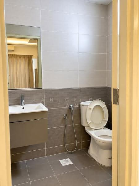 Service Residence for Sale at Solace Service Apartment @ SetiaWalk - Janice CC Tan - Bathroom - PropertyGuru.com.my