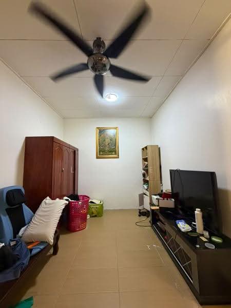 Terraced House for Sale in Alam Damai (Cheras) - Leo See - Living Room - PropertyGuru.com.my