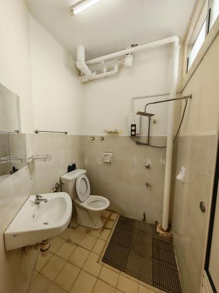 Apartment for Rent at Lake View Suites - Celest Tan - PropertyGuru.com.my