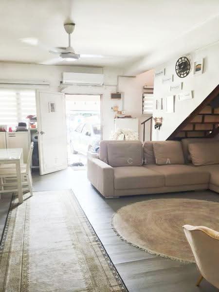 2-storey Terraced House for Sale in Taman Cahaya Masai (Pasir Gudang) - Stella Chia - Living Room - PropertyGuru.com.my
