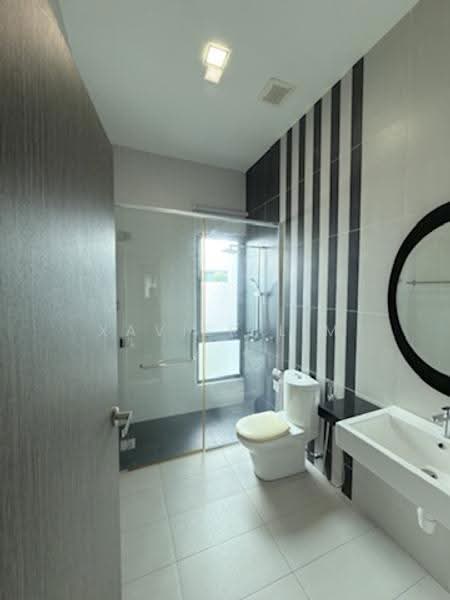 Bungalow House for Sale in Nilai (Negeri Sembilan) - Xavier Lim - Attached Bathroom - PropertyGuru.com.my