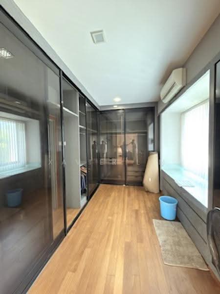 Bungalow House for Sale in Nilai (Negeri Sembilan) - Xavier Lim - Master bedroom Walk in Wardrobe - PropertyGuru.com.my