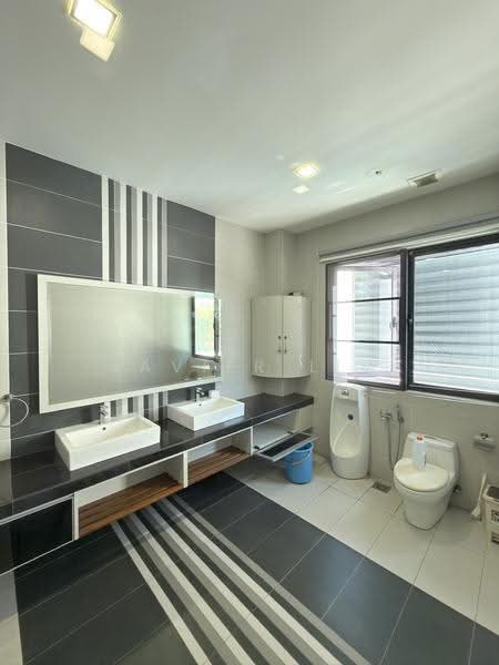 Bungalow House for Sale in Nilai (Negeri Sembilan) - Xavier Lim - Bathroom - PropertyGuru.com.my