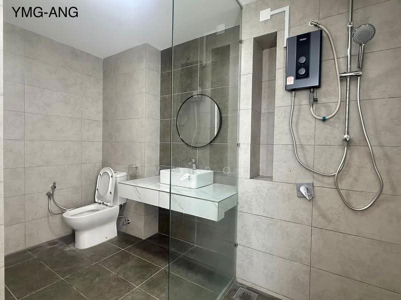 2-storey Terraced House for Rent in Kota Bayuemas (Klang) - Ivy Por - Bathroom - PropertyGuru.com.my