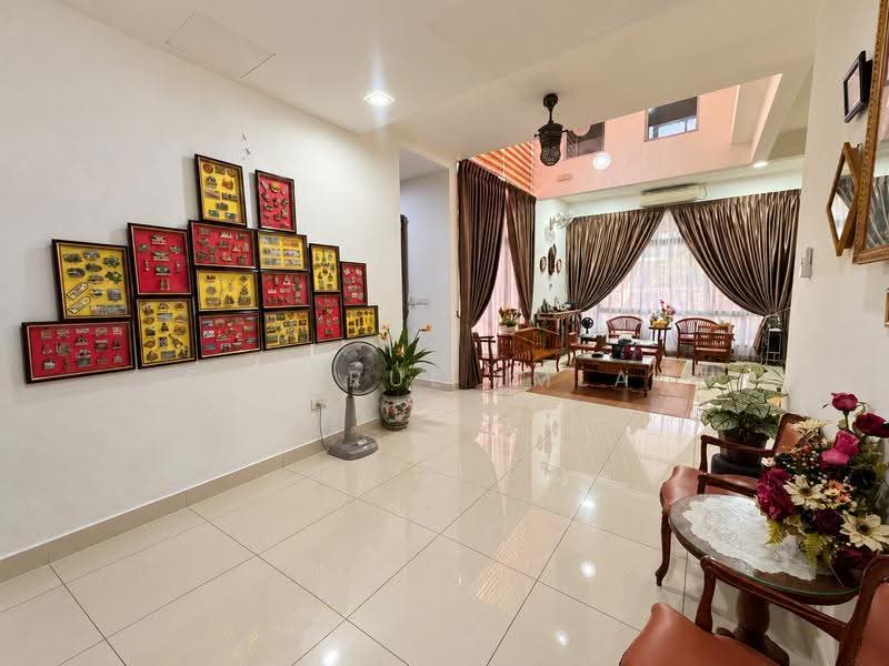 2-storey Terraced House for Sale in Bandar Seri Alam (Masai) - Fakhrul Imlan - Living Room - PropertyGuru.com.my