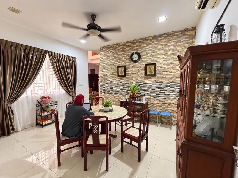 2-storey Terraced House for Sale in Bandar Seri Alam (Masai) - Fakhrul Imlan - Dining Room - PropertyGuru.com.my