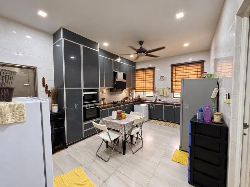 2-storey Terraced House for Sale in Bandar Seri Alam (Masai) - Fakhrul Imlan - Kitchen - PropertyGuru.com.my