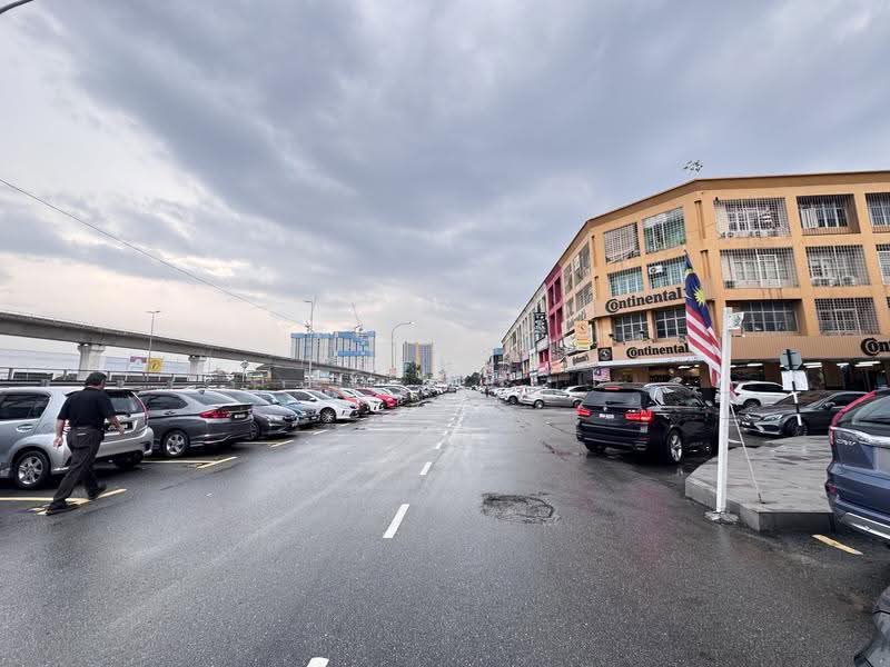 Shop / Office for Sale in Pusat Bandar Puchong (Puchong) - EE Ling - Exterior - PropertyGuru.com.my