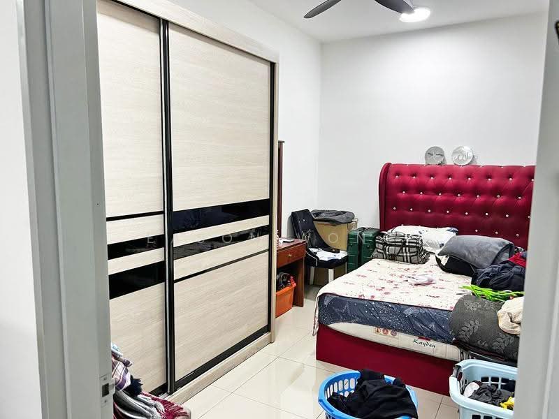 Kondominium untuk Dijual di Residensi Bukit Palma 1 (Palm Hill Residence 1) - Eason Wong - Bedroom - PropertyGuru.com.my
