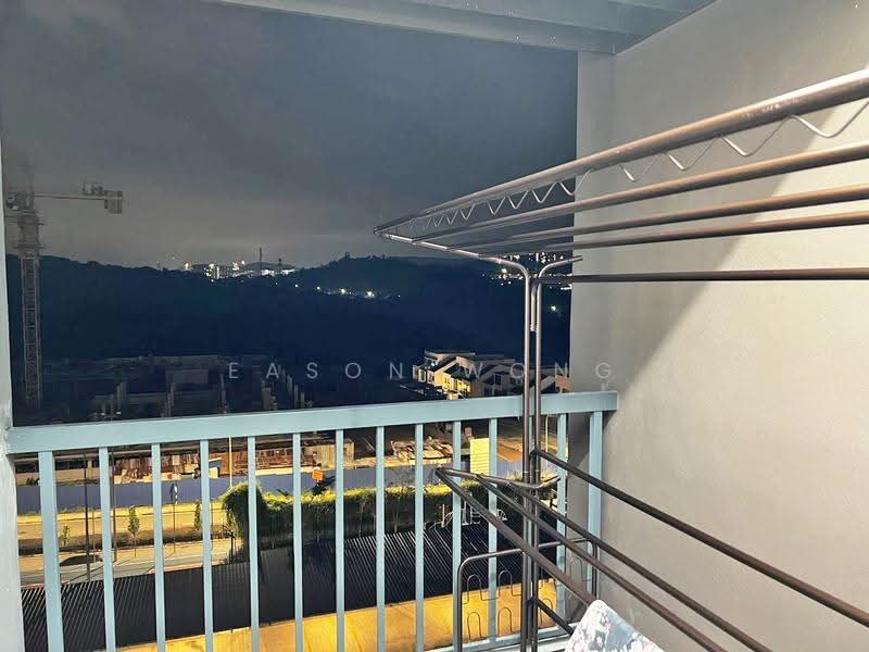 Kondominium untuk Dijual di Residensi Bukit Palma 1 (Palm Hill Residence 1) - Eason Wong - Balcony - PropertyGuru.com.my