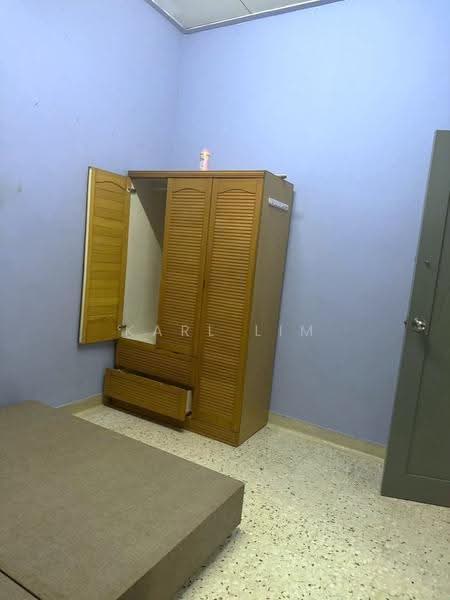 1-storey Terraced House for Sale in Taman Pelangi (Johor Bahru) - Karl Lim - Bedroom - PropertyGuru.com.my