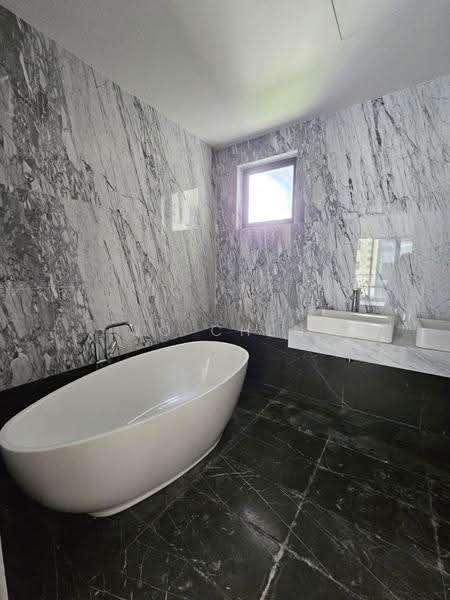 Condominium for Sale at Anjali North Kiara - Jo Chen - Bathroom - PropertyGuru.com.my