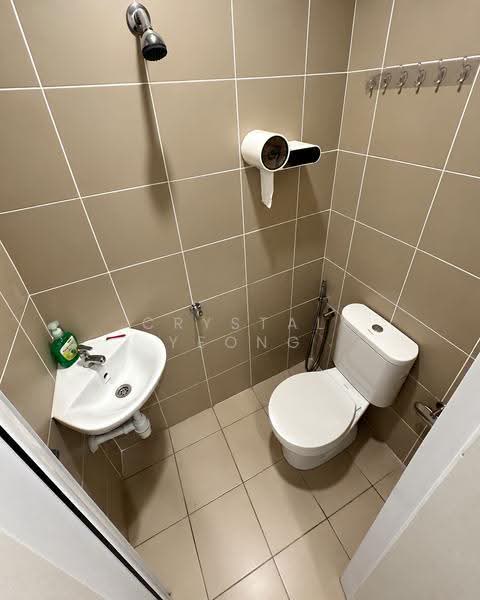 Service Residence for Sale at The Park 2 - Crystal Yeong - Bathroom - PropertyGuru.com.my