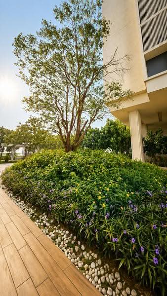 Service Residence for Sale at The Park 2 - Crystal Yeong - Exterior - PropertyGuru.com.my