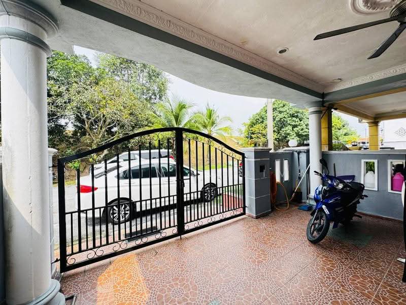 Rumah Teres 1-Tingkat untuk Dijual di Bandar Tasik Puteri (Rawang) - Yasmin Sulaiman - Exterior - PropertyGuru.com.my