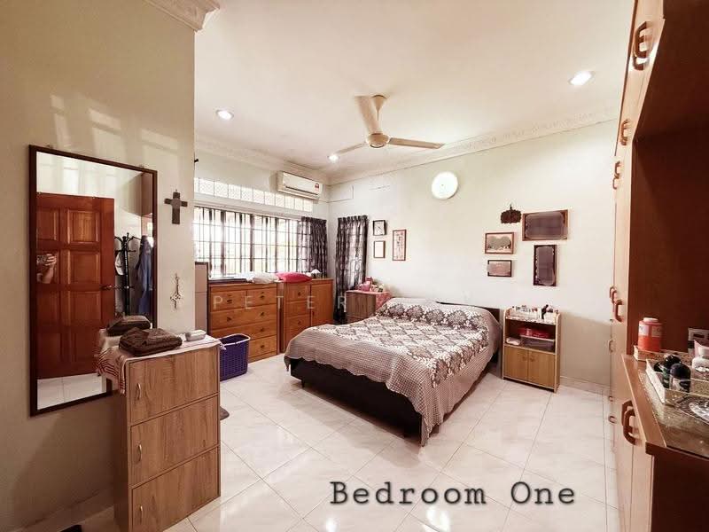Semi-Detached House for Sale in Bukit Gasing (Petaling Jaya) - Peter Kok - PropertyGuru.com.my
