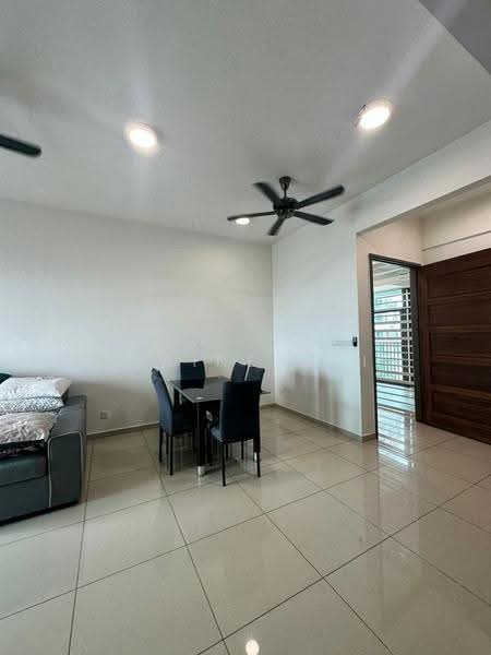 Condominium for Sale at Tree Sparina - Elaine Ooi - Living Room - PropertyGuru.com.my