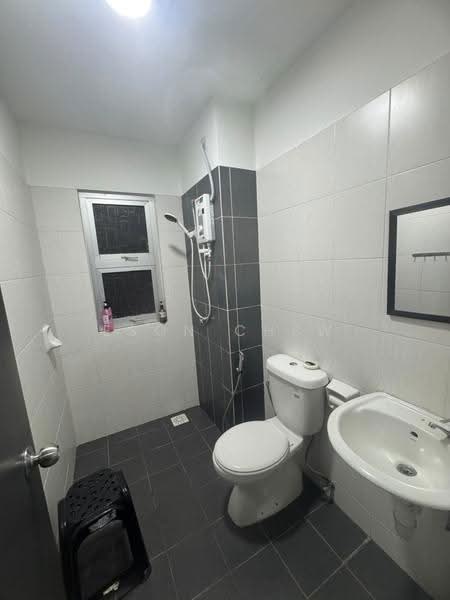 Service Residence for Rent at Saville @ Kajang - Eson Chew - Bathroom - PropertyGuru.com.my