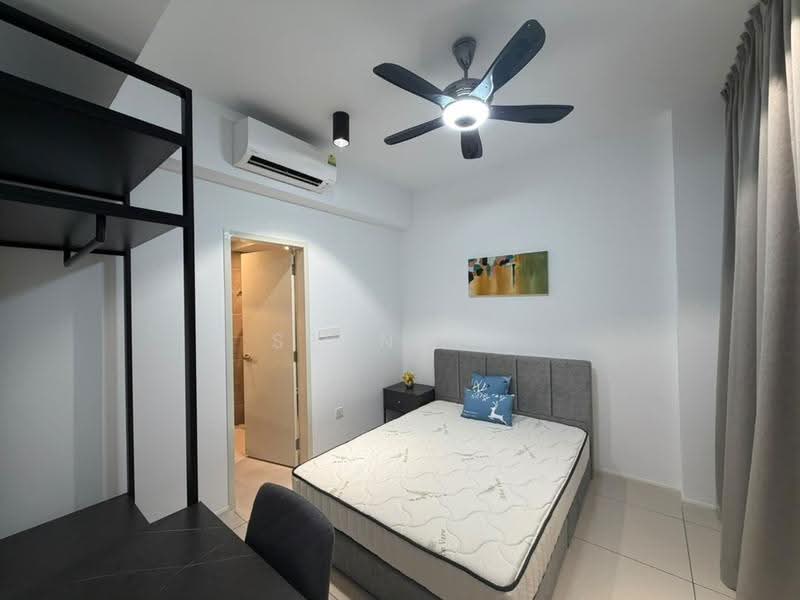 Kediaman Servis untuk Disewa di Residensi Estetik 8 (Est8) - Sean Ng - Bedroom - PropertyGuru.com.my
