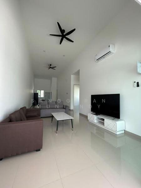 Semi-Detached House for Sale in Rumah Berkembar Setingkat di Kuala Ketil (Kuala Ketil) - Sanggaran Muniandy - Living Room - PropertyGuru.com.my