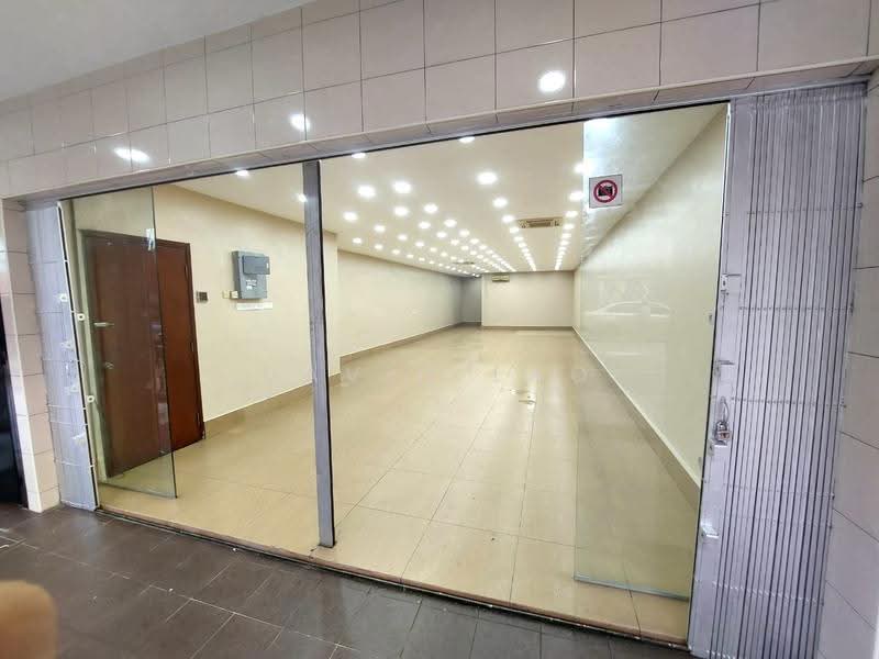 Shop for Rent in Bukit Bintang (KL City Centre) - David Lao - Interior - PropertyGuru.com.my