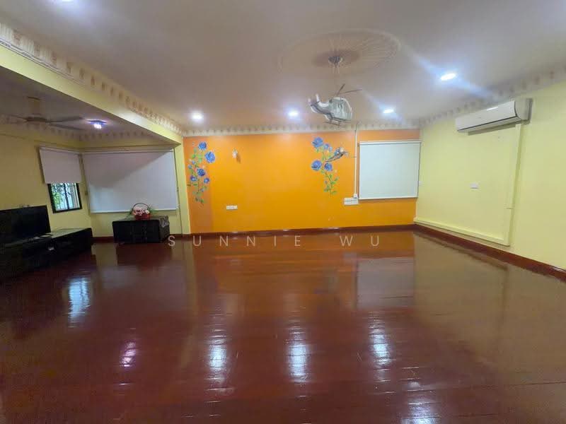 Bungalow House for Sale in Likas (Kota Kinabalu) - Sunnie Wu - Living Room - PropertyGuru.com.my