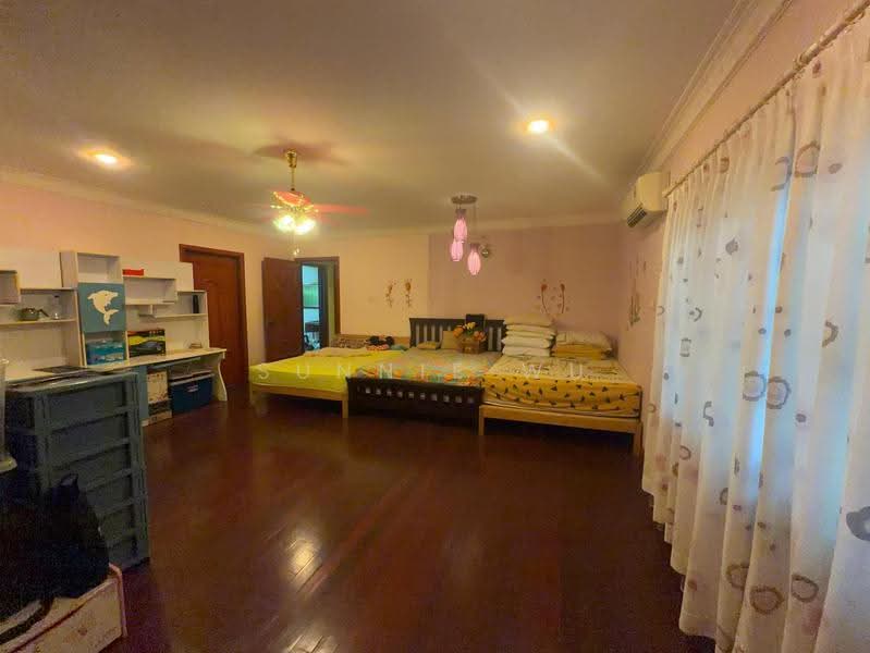 Bungalow House for Sale in Likas (Kota Kinabalu) - Sunnie Wu - Bedroom - PropertyGuru.com.my