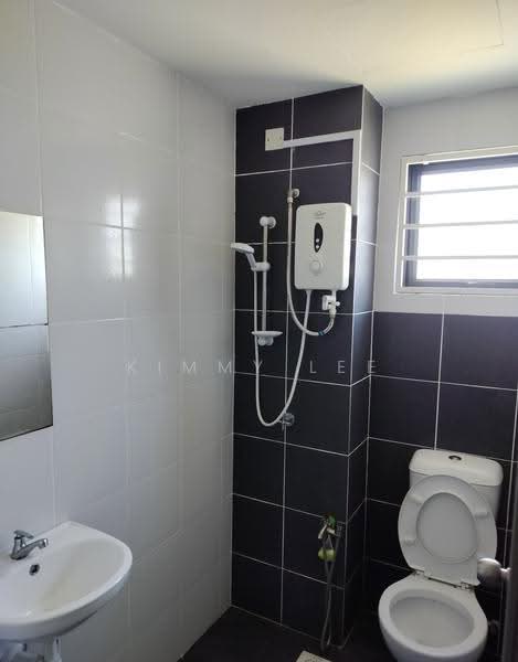Condominium for Rent at Residensi Aman - Kimmy Lee - Bathroom - PropertyGuru.com.my