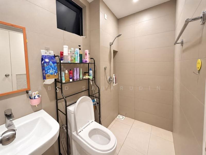 Condominium for Sale at The Haute Gurney - Abid Sabarudin - Bathroom - PropertyGuru.com.my