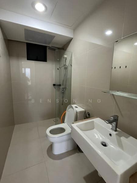 Service Residence for Sale at United Point (Residensi Berpadu) - Benson Ng - Bathroom - PropertyGuru.com.my