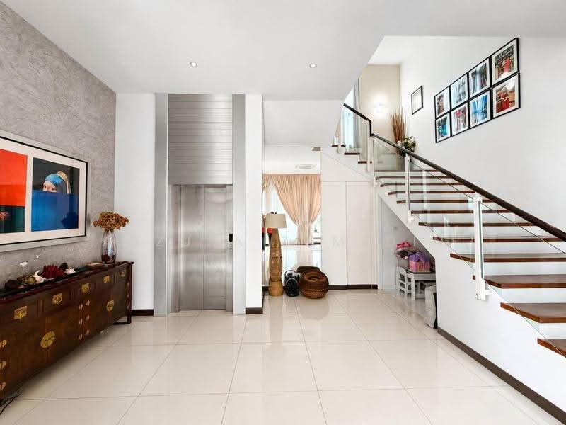Bungalow House for Sale in Subang Heights (Subang Jaya) - Adzura Zamedin - PropertyGuru.com.my