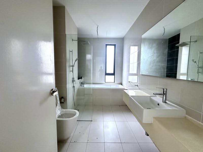 Rumah Kluster untuk Dijual di Sunway Iskandar (Iskandar Puteri (Nusajaya)) - Karl Lim - Bathroom - PropertyGuru.com.my