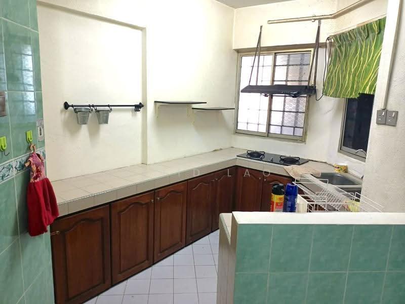 Kondominium untuk Disewa di Seri Mas Condominium - David Lao - Kitchen - PropertyGuru.com.my