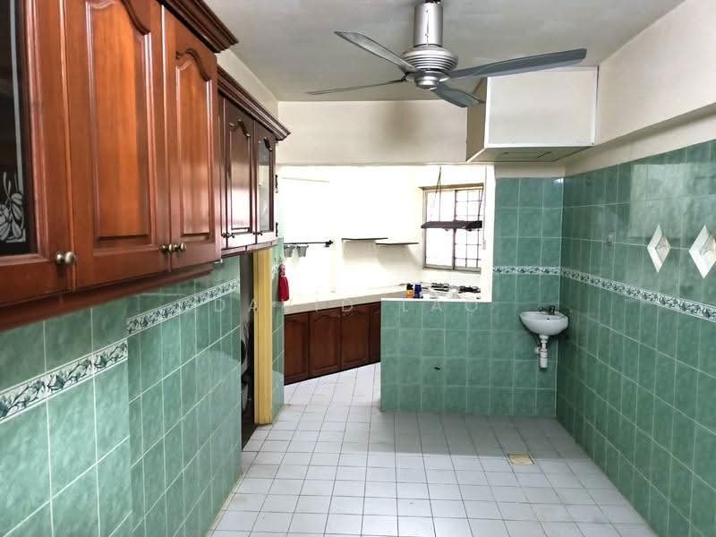 Kondominium untuk Disewa di Seri Mas Condominium - David Lao - Kitchen - PropertyGuru.com.my