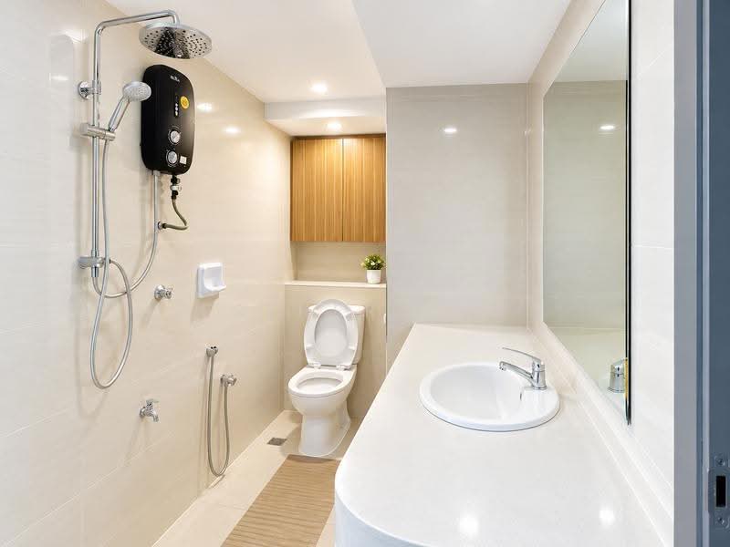 Semi-Detached House for Rent in Taman Lucky (Bangsar) - Esther Tan - Bathroom - PropertyGuru.com.my